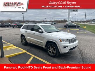 Used 2019 Jeep Grand Cherokee Overland video 1