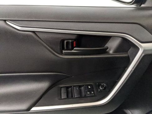 Used 2024 Toyota RAV4 LE image 21