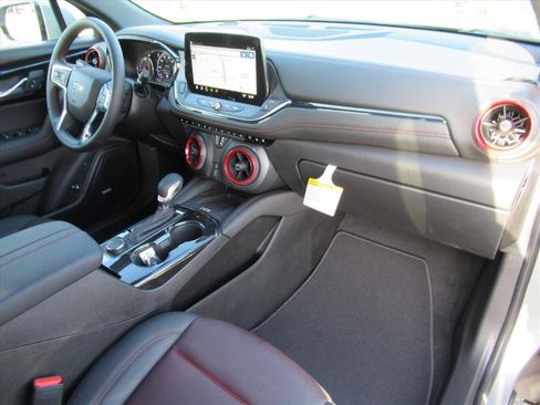 New 2025 Chevrolet Blazer RS w/ Driver Confidence II Package image 11