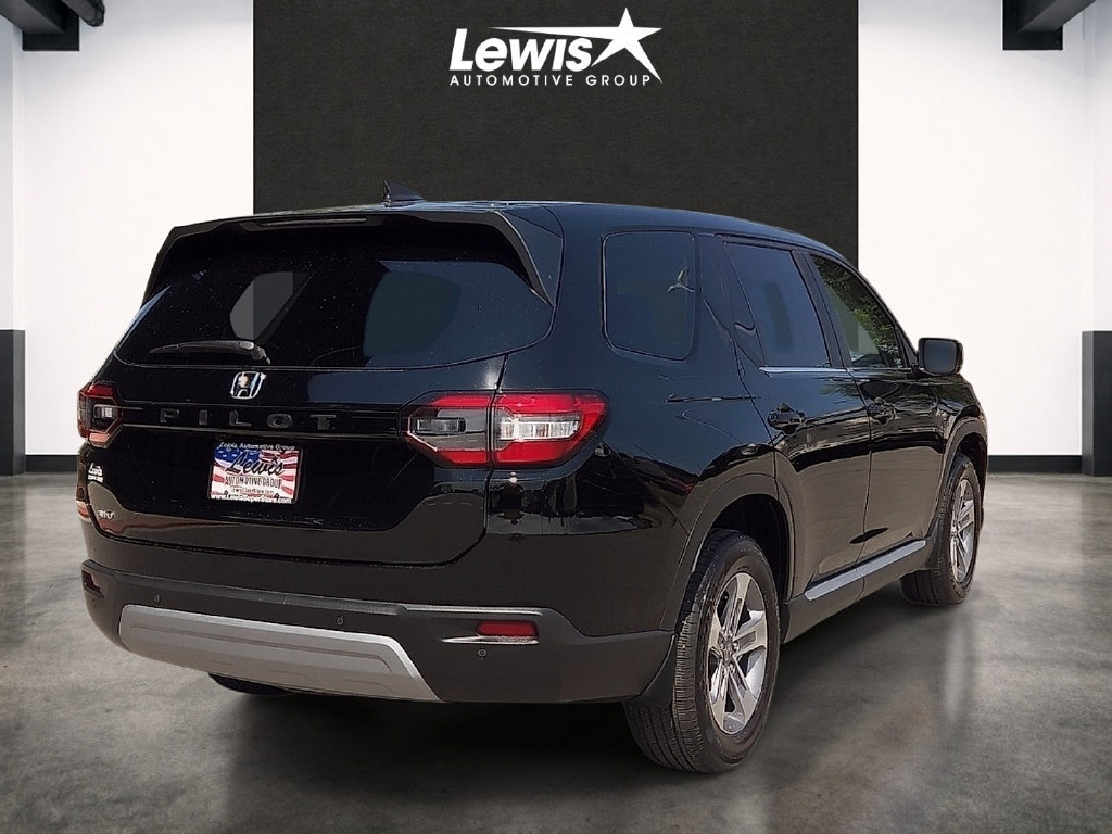 Used 2025 Honda Pilot EX-L image 4