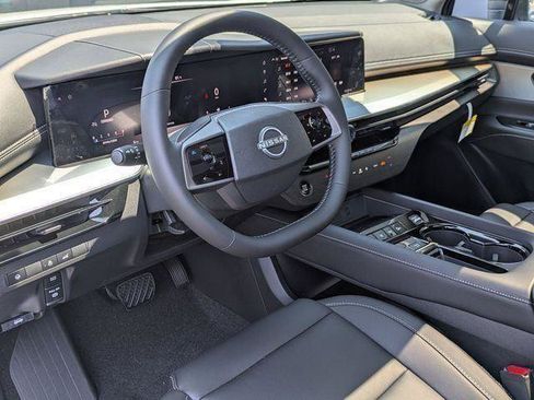 Used 2025 Nissan Murano SL AWD/4WD image 10