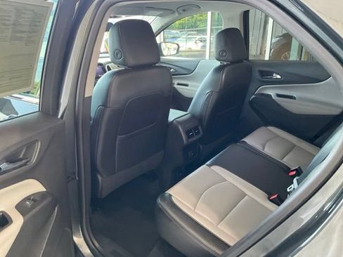 Used 2019 Chevrolet Equinox Premier FWD image 15