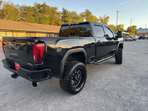 Used 2023 GMC Sierra 2500 AT4 image 26