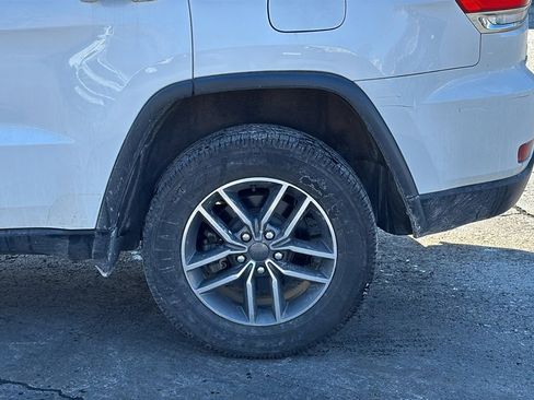 Certified 2019 Jeep Grand Cherokee Limited image 10