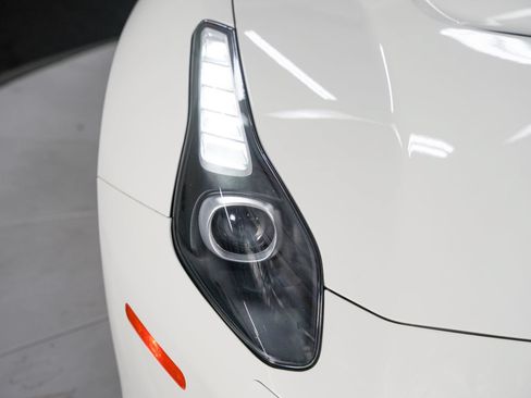 Used 2016 Ferrari California T RWD image 12