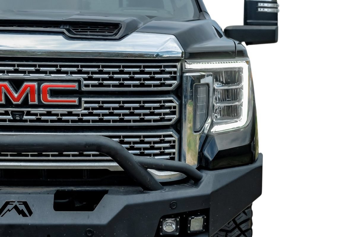 Used 2023 GMC Sierra 2500 Denali w/ Denali Black Diamond Edition AWD/4WD image 50