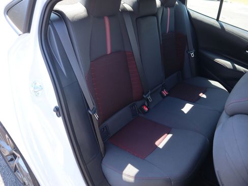 Used 2024 Toyota Corolla SE FWD image 4