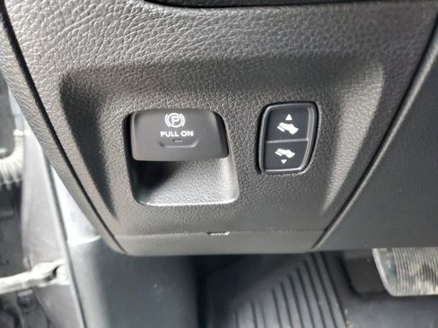 Used 2020 RAM 1500 Big Horn image 12