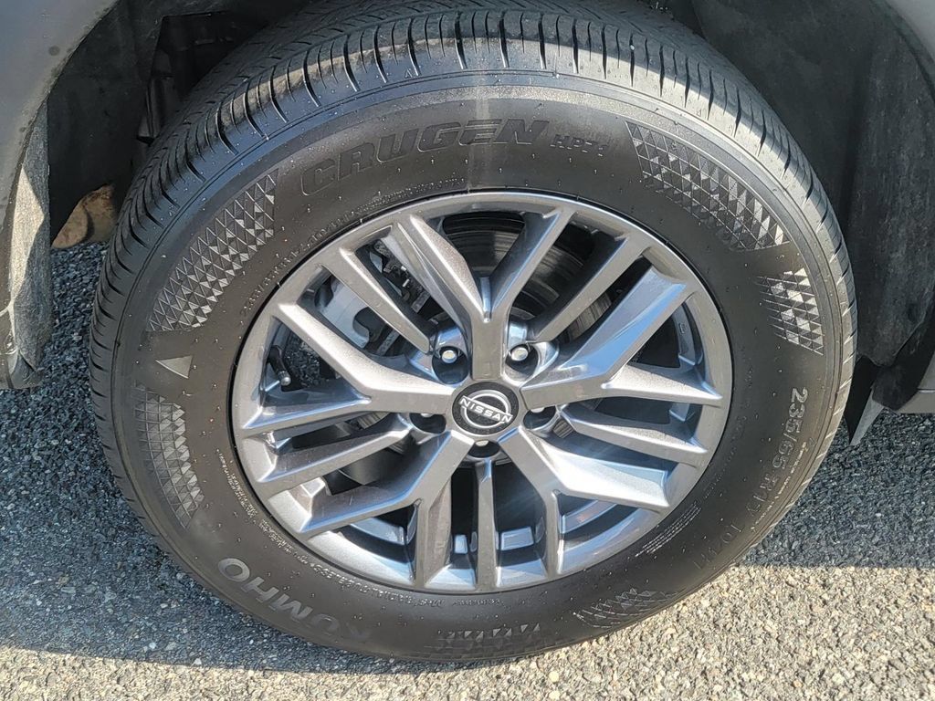 Used 2026 Nissan Rogue SV AWD/4WD image 10