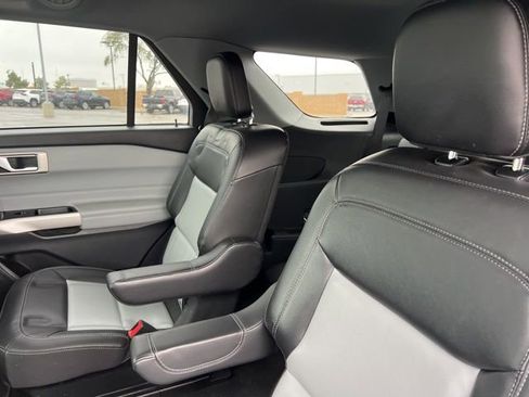 Used 2023 Ford Explorer XLT w/ Equipment Group 202A image 19