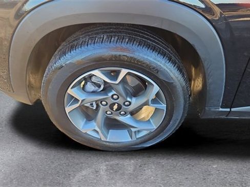 Used 2024 Chevrolet Trax LT w/ Driver Confidence Package image 20