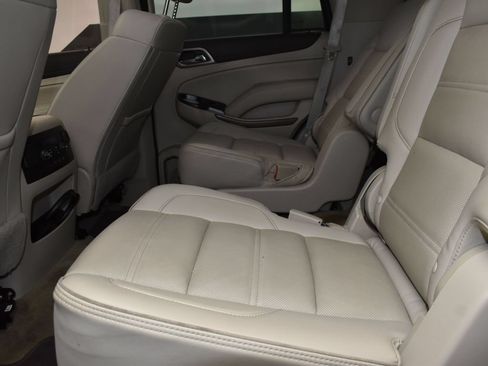 Used 2019 GMC Yukon Denali w/ Open Road Package RWD image 16