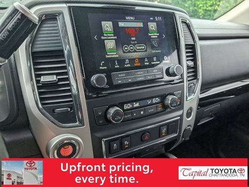 Used 2021 Nissan Titan SV w/ SV Convenience Package AWD/4WD image 23