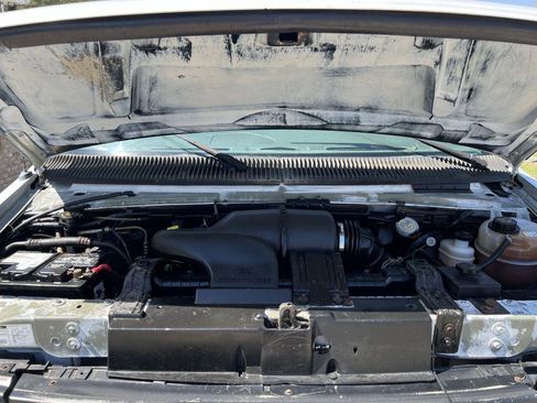 Used 1998 Ford E-250 and Econoline 250 RWD image 21