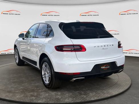 Used 2017 Porsche Macan AWD/4WD image 8