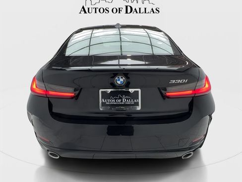 Used 2023 BMW 330i Sedan w/ Premium Package RWD image 9