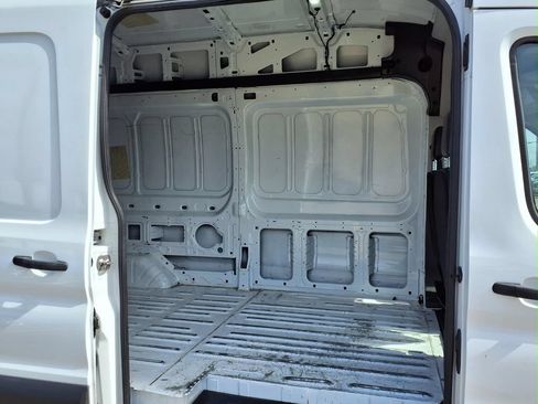 Certified 2024 Ford Transit 250 148 High Roof Extended RWD image 27