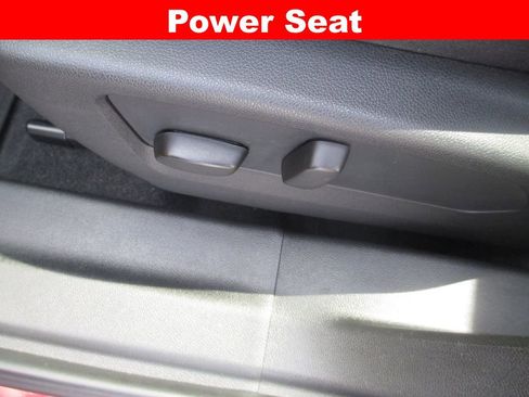 Used 2023 Buick Envision Essence w/ Sport Touring Package AWD/4WD image 24