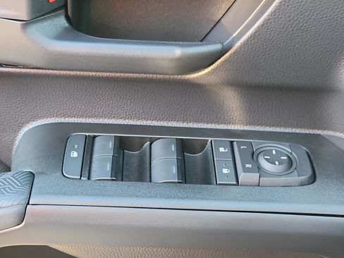 New 2025 Toyota 4Runner SR5 image 27