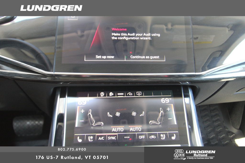 Used 2021 Audi Q8 Premium Plus w/ Premium Plus Package AWD/4WD image 2