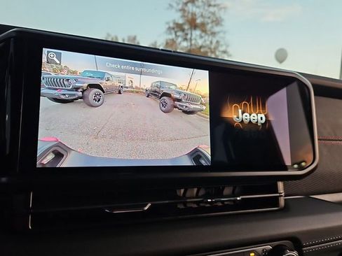 New 2026 Jeep Gladiator Rubicon image 10