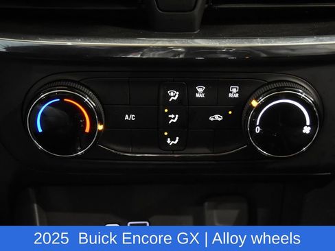 Used 2025 Buick Encore GX Preferred FWD image 18