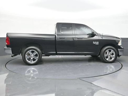 Used 2019 RAM 1500 Tradesman w/ Tradesman SXT Package AWD/4WD image 17