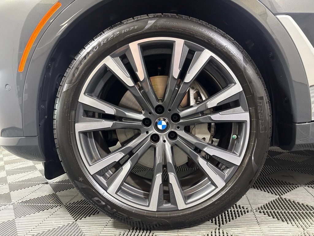 Certified 2026 BMW X7 xDrive40i AWD/4WD image 35