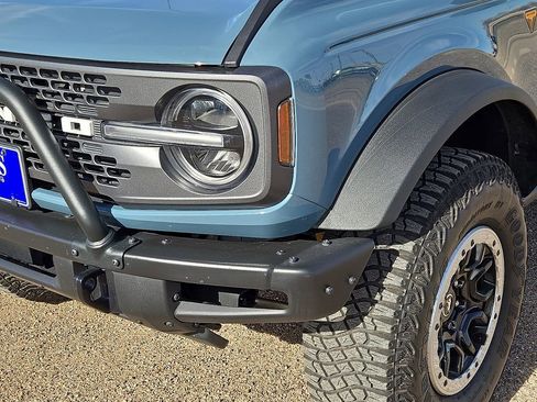 Used 2022 Ford Bronco Badlands w/ Sasquatch Package image 9