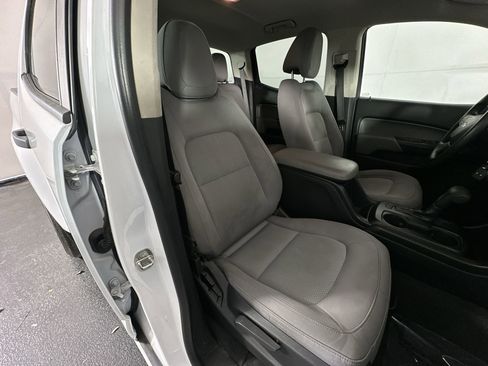 Used 2019 Chevrolet Colorado W/T w/ WT Convenience Package image 31