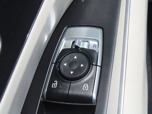 Certified 2025 Kia Sorento EX w/ Panoramic Sunroof Package FWD image 22