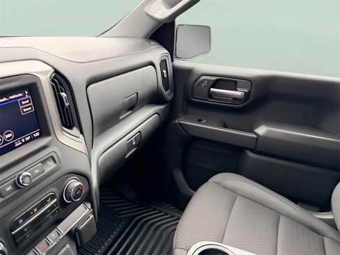 New 2026 Chevrolet Silverado 1500 Custom w/ Turbomax Blackout Package image 32