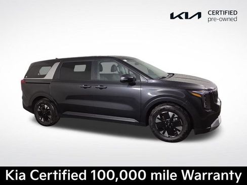 Certified 2026 Kia Carnival LXS FWD image 5