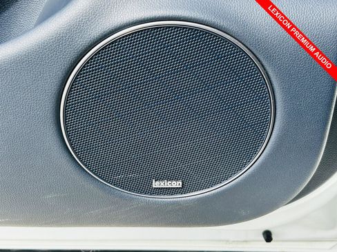 Used 2024 Genesis GV70 3.5T Sport w/ Sport Advanced Package image 5