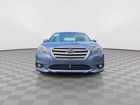 Used 2017 Subaru Legacy 2.5i Limited AWD/4WD image 3