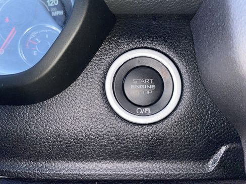 Certified 2022 RAM 1500 Laramie image 46