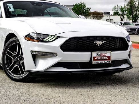Used 2023 Ford Mustang Premium image 2