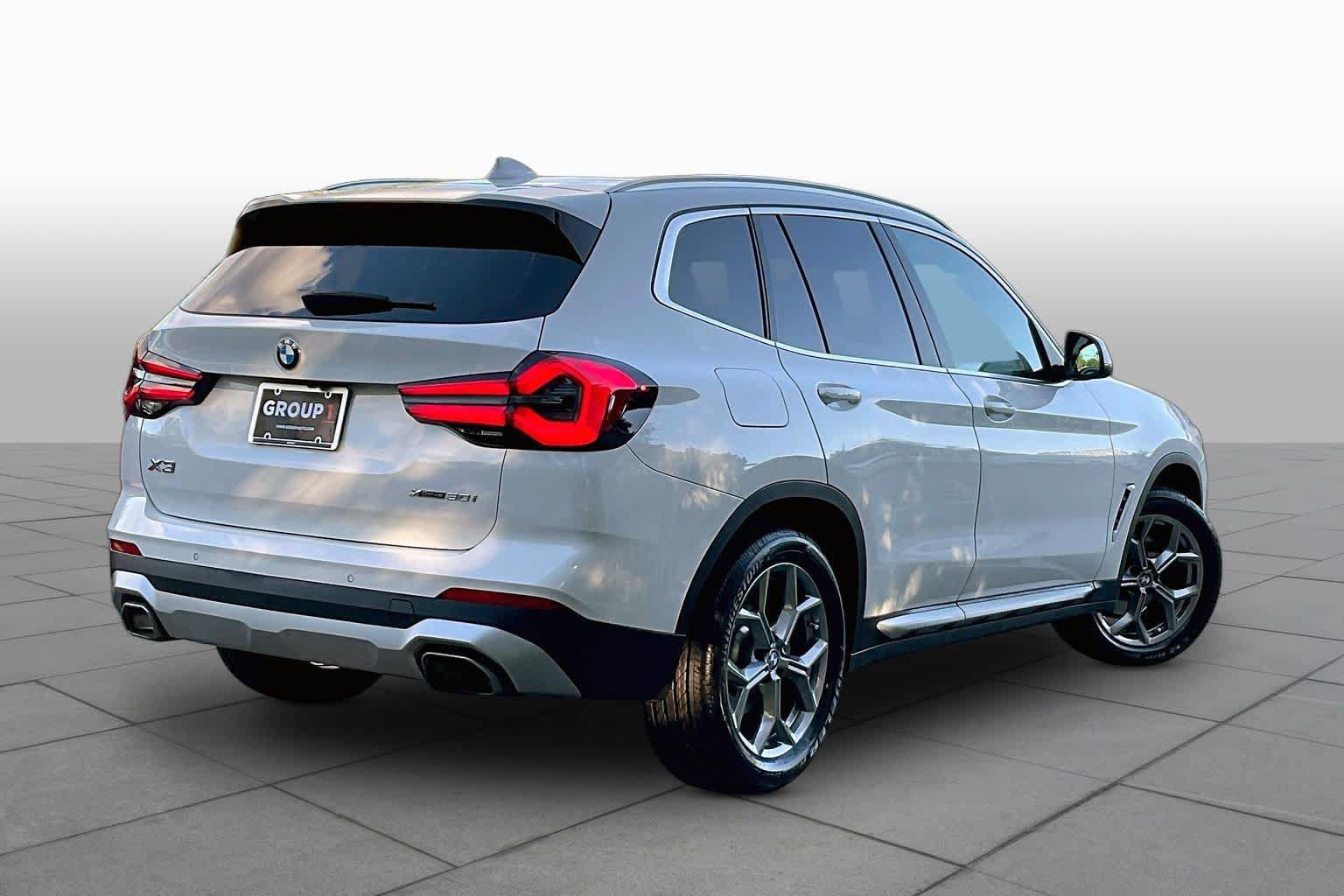 Used 2024 BMW X3 xDrive30i w/ Premium Package AWD/4WD image 12
