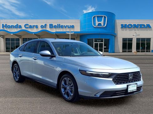 Certified 2024 Honda Accord EX image 9