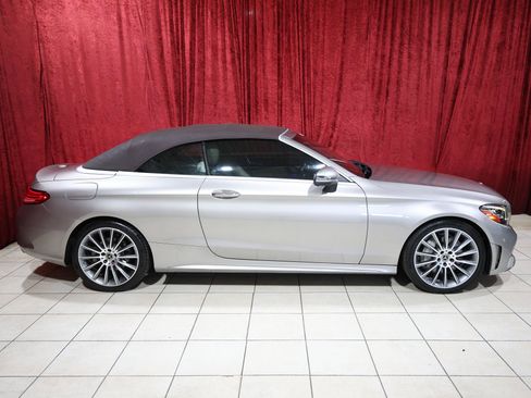 Used 2019 Mercedes-Benz C 300 Cabriolet image 9