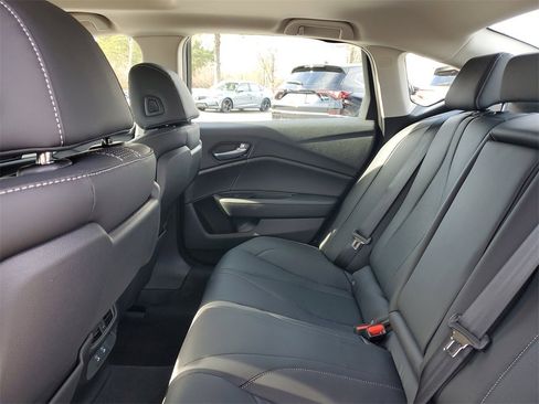 Certified 2025 Acura TLX w/ Technology Package image 11