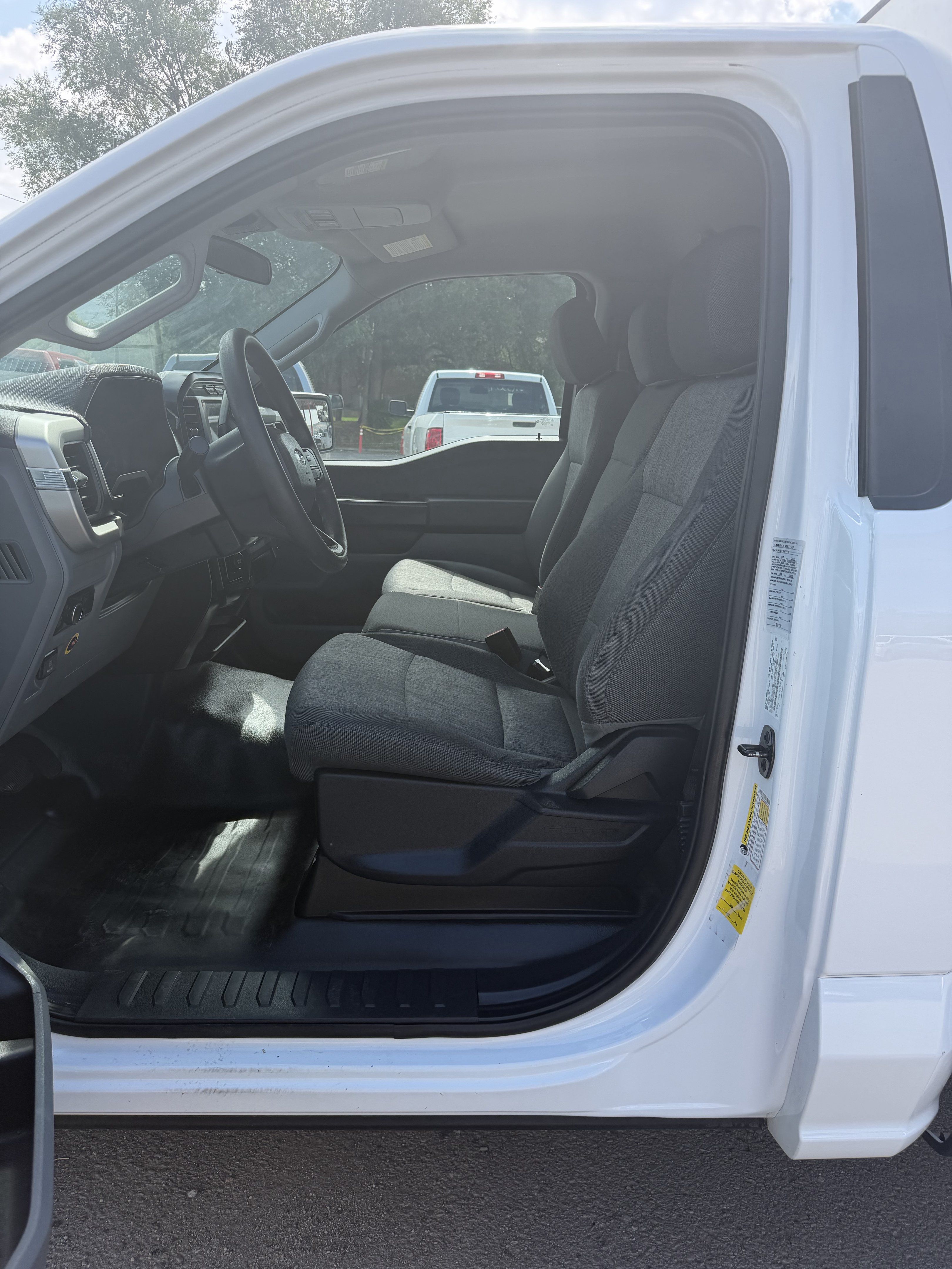Used 2022 Ford F150 XL w/ XL Power Equipment Group RWD image 13