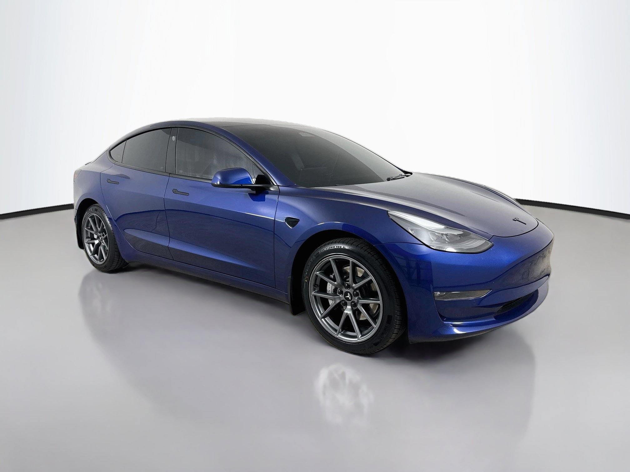 Used 2022 Tesla Model 3 Long Range AWD/4WD image 1