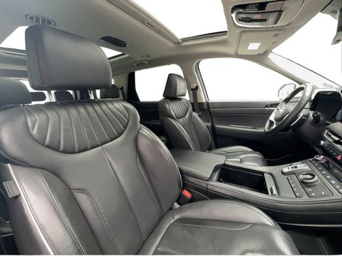 Used 2024 Hyundai Palisade Limited FWD image 32