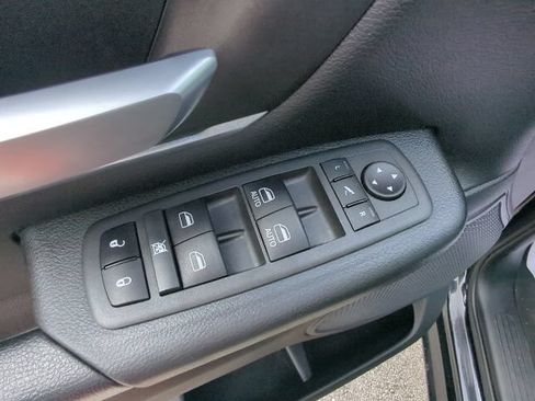 Certified 2022 RAM 1500 Big Horn AWD/4WD image 13