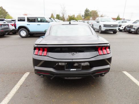 New 2026 Ford Mustang Coupe image 5