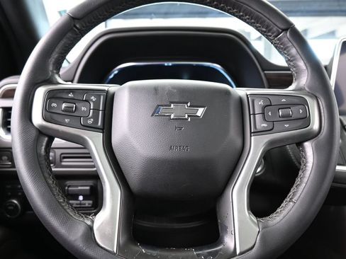 Used 2022 Chevrolet Suburban Z71 w/ Luxury Package AWD/4WD image 36