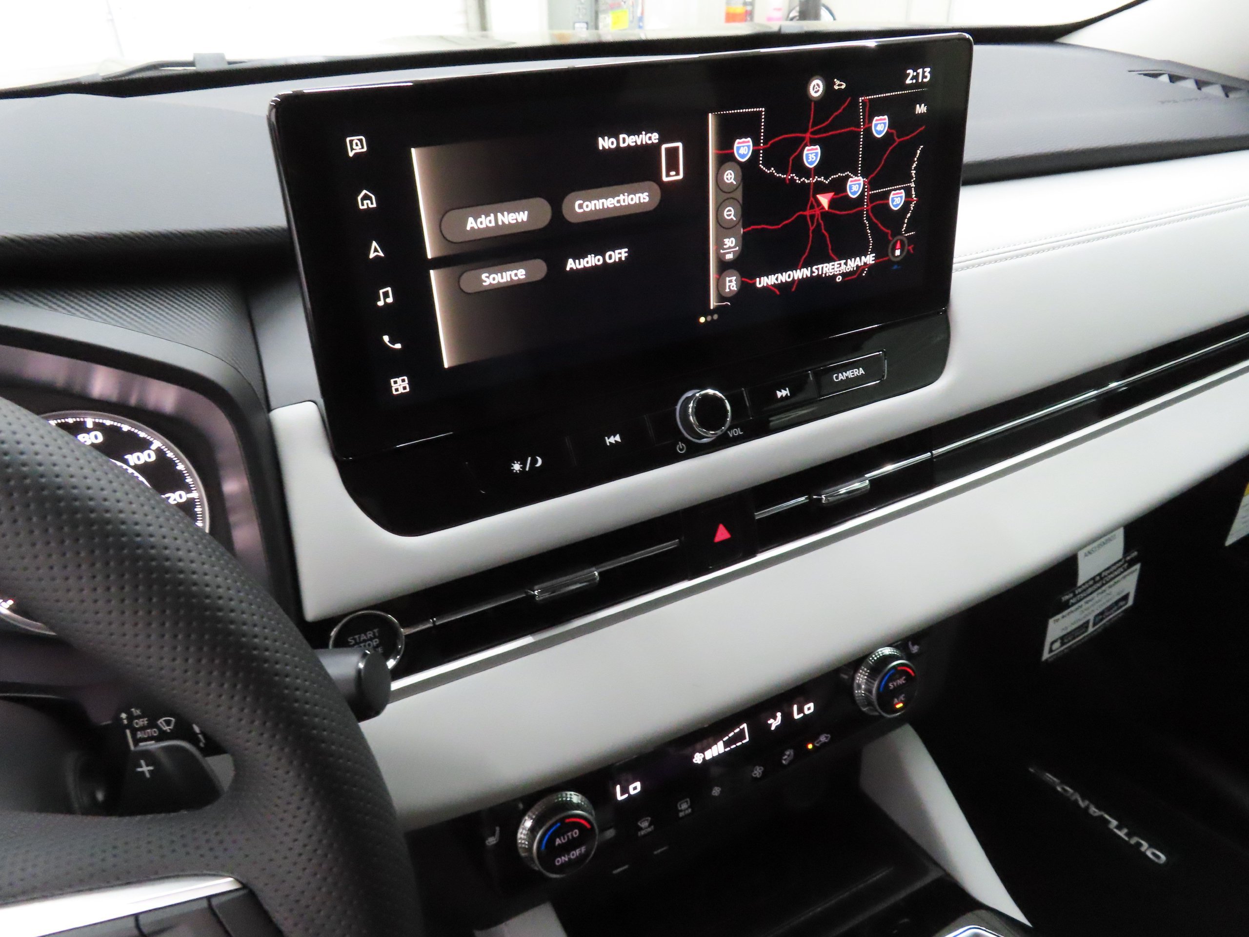 New 2026 Mitsubishi Outlander SE AWD/4WD image 16
