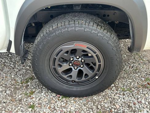 Used 2026 Nissan Frontier PRO-4X AWD/4WD image 31