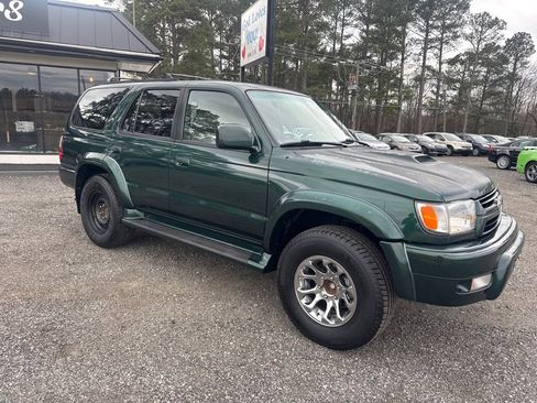 Used 2001 Toyota 4Runner SR5 image 12